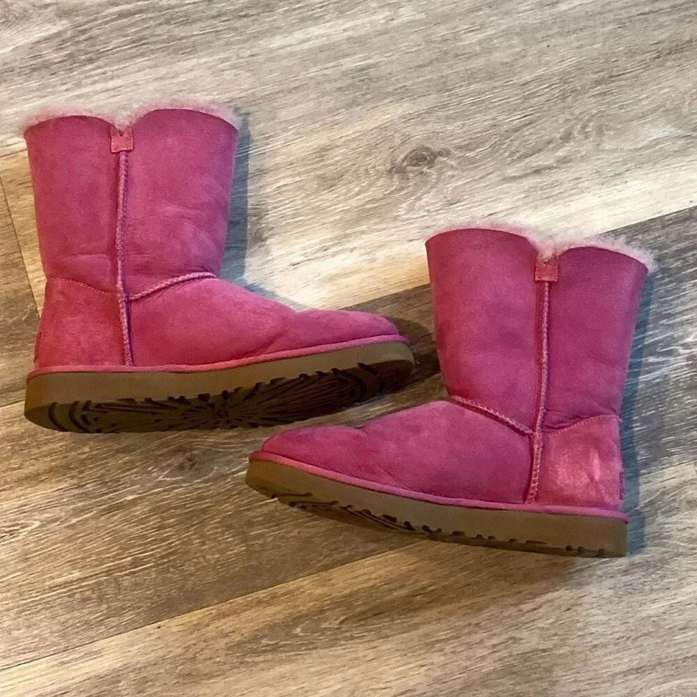 UGG Australia Pink Ribbon Tall Boots Womens Size 7 Suede Sheepskin EU 38